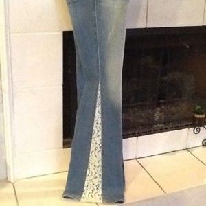 GUESS BOHO FLARE LACE JEAN- NWOT
